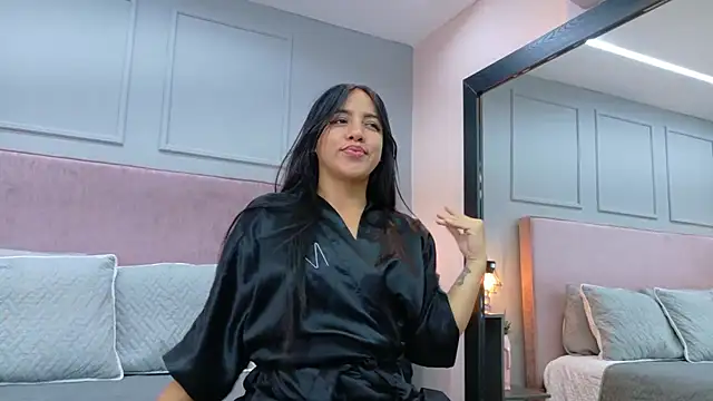 Camila Hill  online show from 28, 2, 2026