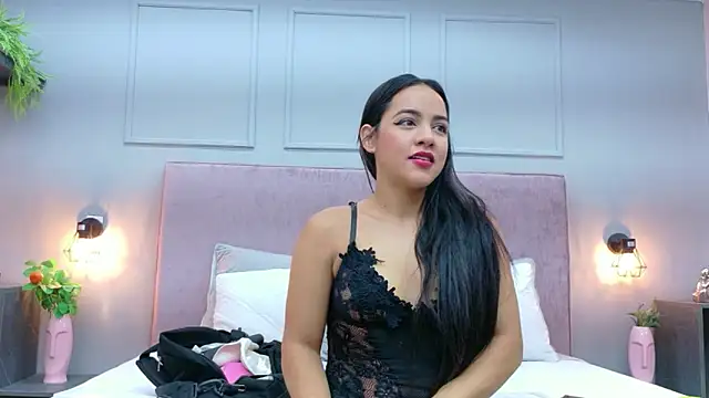 Camila Hill  online show from 7, 1, 2026