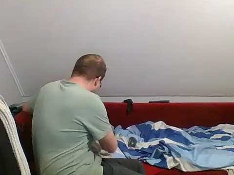 Snapshot of Liznat01 chatting on 6, 11, 2025 Liznat01 online show from 6, 11, 2025