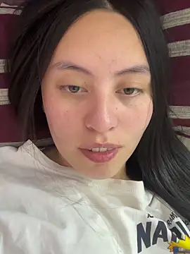 madissooon   online show from 30, 4, 2026