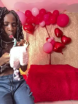 Snapshot of MorenaLush_Eup chatting on 27, 2, 2026 MorenaLush Eup online show from 27, 2, 2026