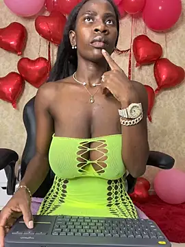 Snapshot of MorenaLush_Eup chatting on 18, 2, 2026 MorenaLush Eup online show from 18, 2, 2026