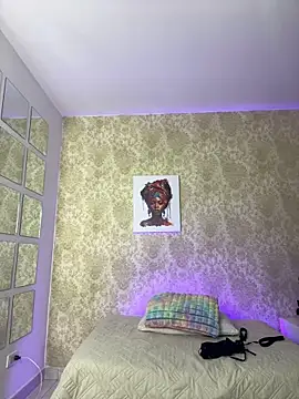 Snapshot of MorenaLush_Eup chatting on 4, 2, 2026 MorenaLush Eup online show from 4, 2, 2026