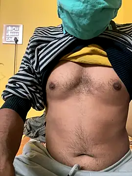 Snapshot of Johncockhot13690 chatting on 5, 12, 2025 Johncockhot13690 online show from 5, 12, 2025