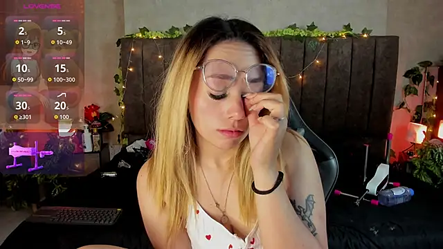 LanaMills  online show from 27, 3, 2026