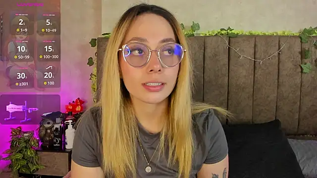 LanaMills  online show from 24, 2, 2026