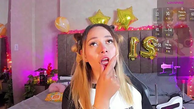 LanaMills  online show from 5, 6, 2026