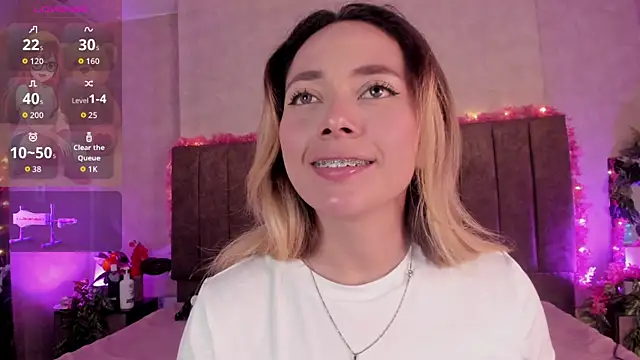 LanaMills  online show from 5, 7, 2026