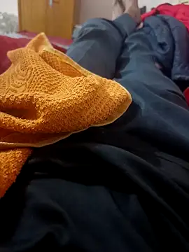 Snapshot of sandeyjaat33 chatting on 3, 3, 2026 sandeyjaat33 online show from 3, 3, 2026