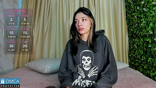 stepha   online show from 9, 9, 2025