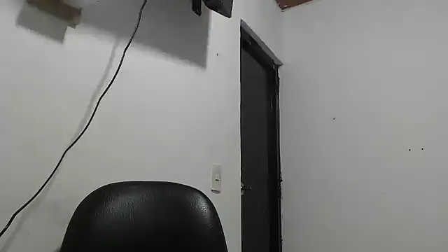 Snapshot of _yess_love_ chatting on 20, 9, 2025 yess love online show from 20, 9, 2025