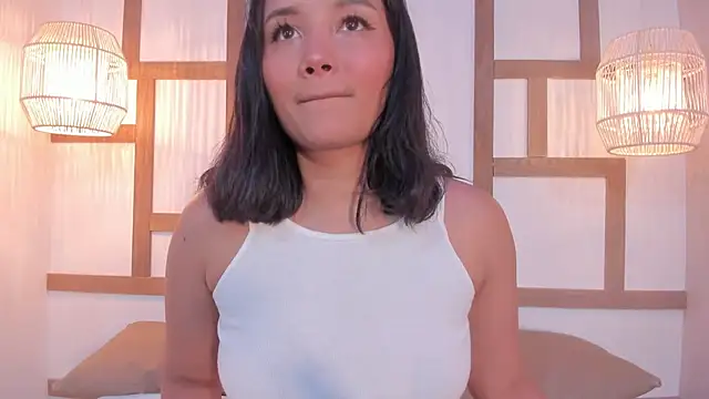 HannahMontgomery online show from 14, 10, 2025