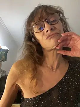 Chris06d22xh online show from 18, 12, 2025