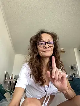 Chris06d22xh online show from 15, 11, 2025