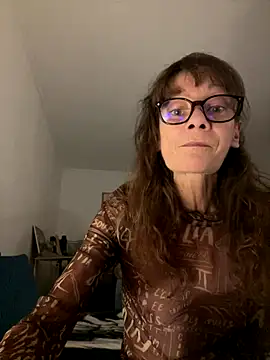 Chris06d22xh online show from 2, 10, 2025