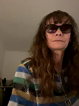 Chris06d22xh online show from 3, 10, 2025