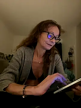 Chris06d22xh online show from 7, 10, 2025