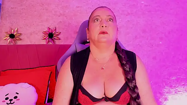 PalomaLombardi online show from 12, 10, 2025