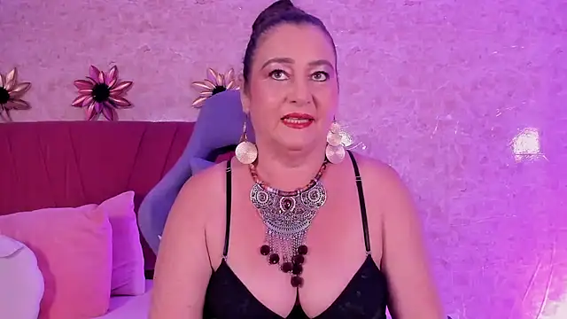 PalomaLombardi online show from 8, 1, 2026