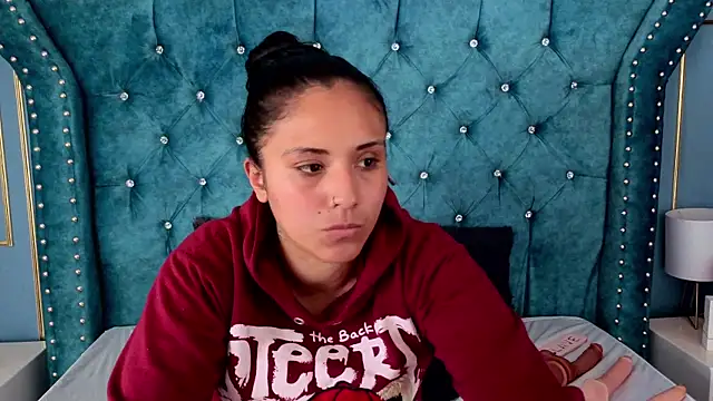 EmilyGala online show from 3, 11, 2025