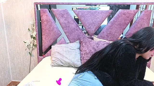 EmilyGala online show from 14, 9, 2025