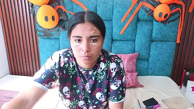 EmilyGala online show from 30, 10, 2025