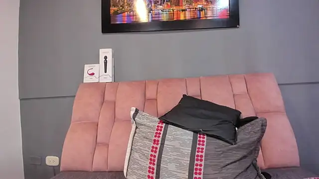 CharlotteCottin online show from 1, 4, 2026