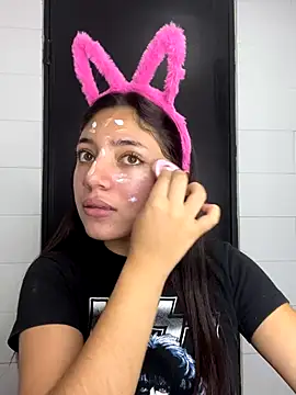 LisaGoddes online show from 30, 9, 2025