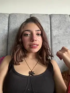 LisaGoddes online show from 6, 7, 2026