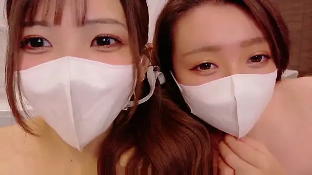 Snapshot of -EdisonThomas- chatting on 17, 10, 2025 -EdisonThomas- online show from 17, 10, 2025