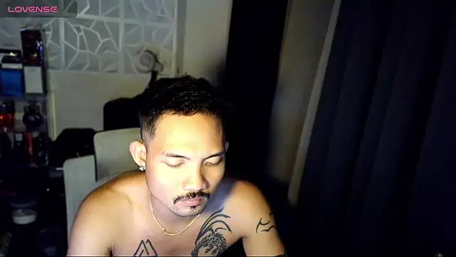 Thefriskyasian online show from 18, 11, 2025