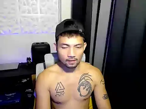 Thefriskyasian online show from 18, 9, 2025