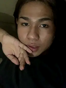 Snapshot of asianlatina69 chatting on 5, 10, 2025 asianlatina69 online show from 5, 10, 2025