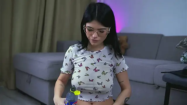 HotMollyX online show from 5, 6, 2026