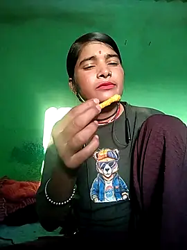 Hot xxx12 online show from 17, 12, 2025