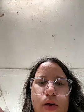 isanhaiaka online show from 17, 11, 2025