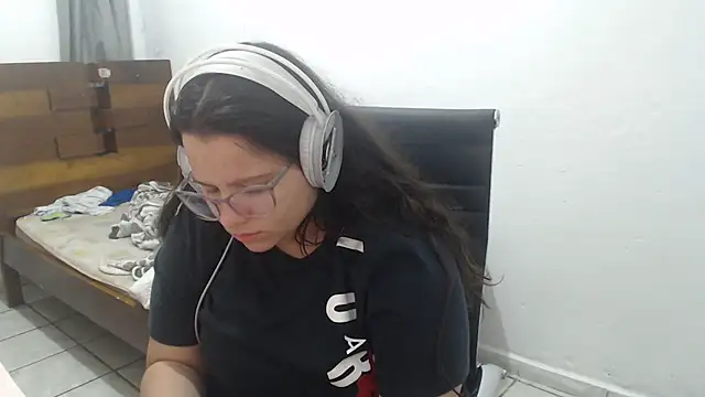 isanhaiaka online show from 13, 11, 2025