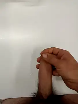 piciupiciu94 online show from 27, 10, 2025