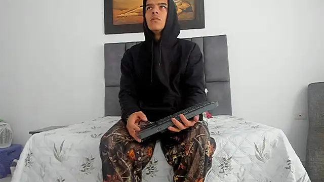 wyatt 3 online show from 14, 1, 2026