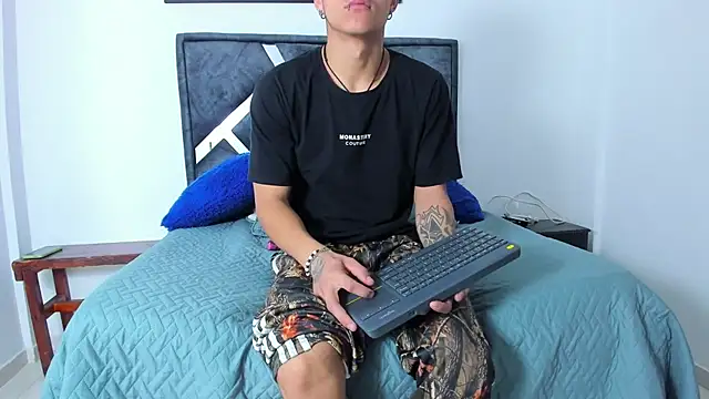 wyatt 3 online show from 6, 1, 2026