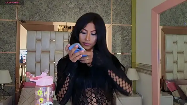 beauty nina online show from 10, 7, 2026