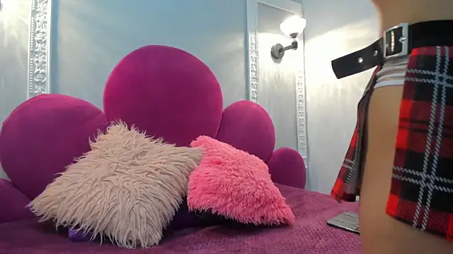 Snapshot of Saammy_17 chatting on 25, 10, 2025 Saammy 17 online show from 25, 10, 2025