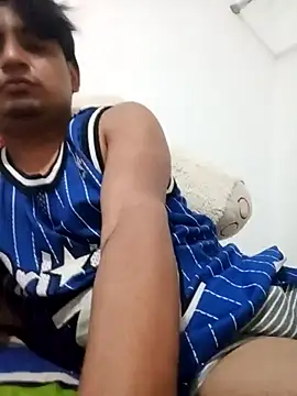 Snapshot of ElBufalo4l chatting on 2, 12, 2025 ElBufalo4l online show from 2, 12, 2025