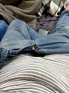 Snapshot of ElBufalo4l chatting on 4, 11, 2025 ElBufalo4l online show from 4, 11, 2025