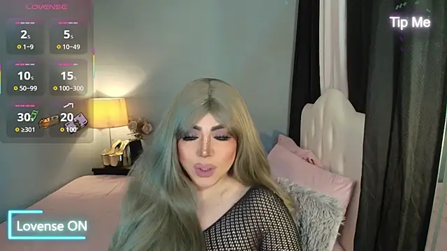 Unforgettable Maria online show from 15, 12, 2025