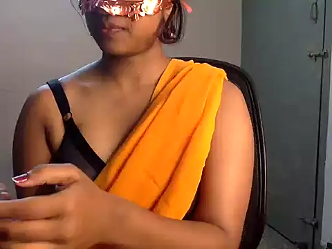 Snapshot of Hot-Honey20 chatting on 15, 10, 2025 Hot-Honey20 online show from 15, 10, 2025