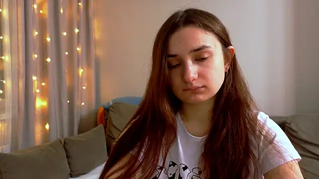 Lelia Vibe online show from 12, 1, 2026