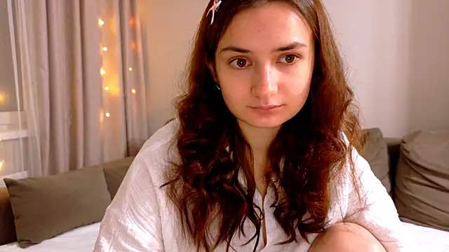 Lelia Vibe online show from 21, 11, 2025