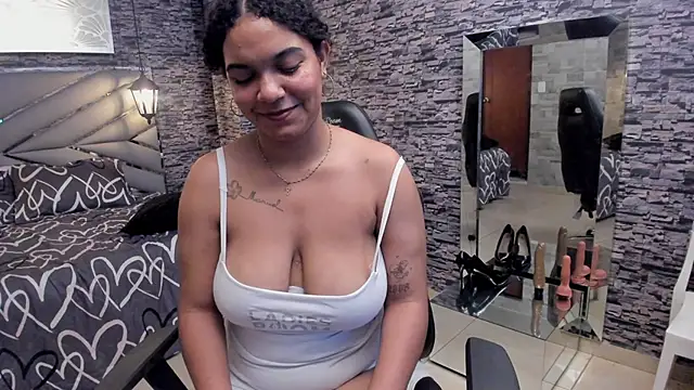 BellyBigBoobs online show from 14, 12, 2025