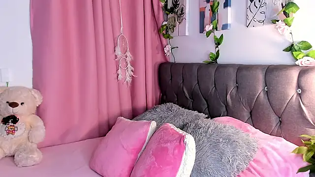 isajonnes18 online show from 18, 11, 2025